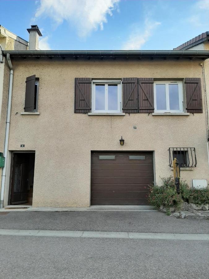 Agréable maison en bord de Loire Bas-en-Basset Extérieur photo